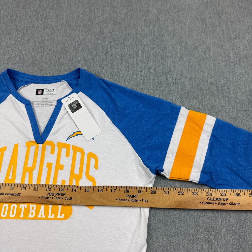 Las Angeles Chargers Shirt Women Medium White Blue VNeck NFL Football 3/4 Sleeve - Picture 5 of 10